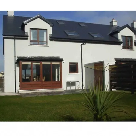 بيت للعطل Corran Meabh Holiday Homes اهينتش